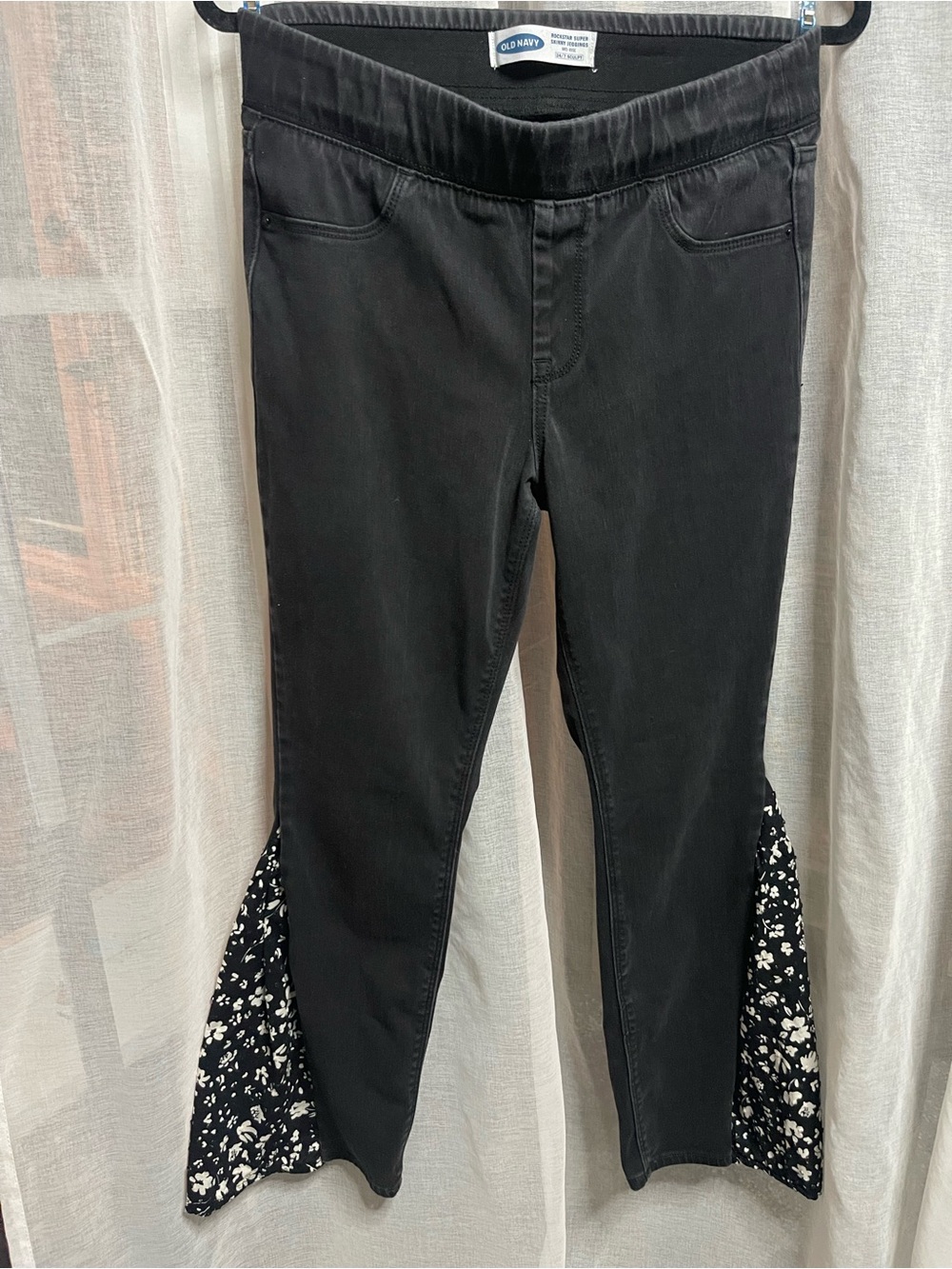 Old Navy Black Women's Flare Jeans with Patterned Inserts one of a kind!